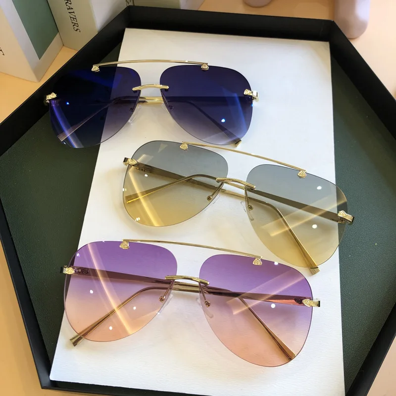 Vintage Fashion Brands - Vintage Rimless Alloy Aviation Pilot Sunglasses