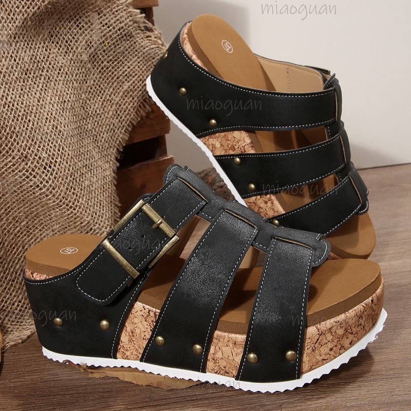 Vintage Outdoor Fashion - Vintage Buckle Strap Wedge Slide Sandals