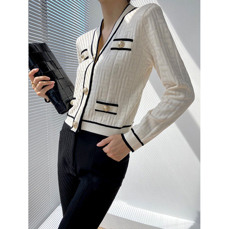 Spring Autumn New V-neck Long  - Vintage Fashion Postcards review and price