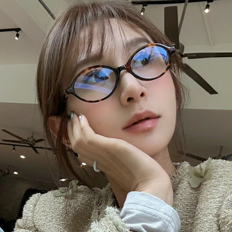 Vintage Oval Sunglasses Women  - Vintage Fashion Brands review and price