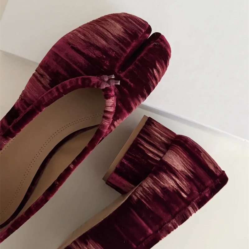 Fashion Pleated Designer Flann - Vintage Fashion And Design review and price